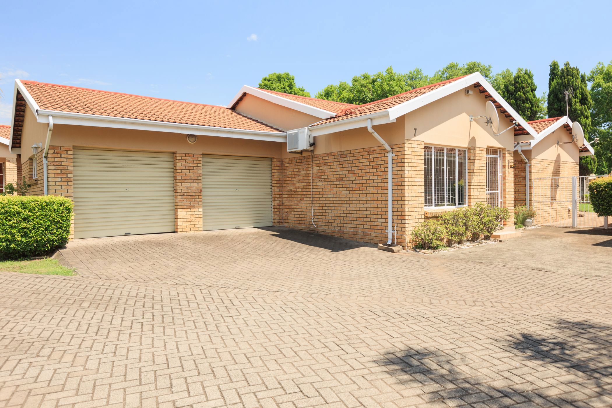 Townhouse for sale in Pioneer Park - 1NW1682354