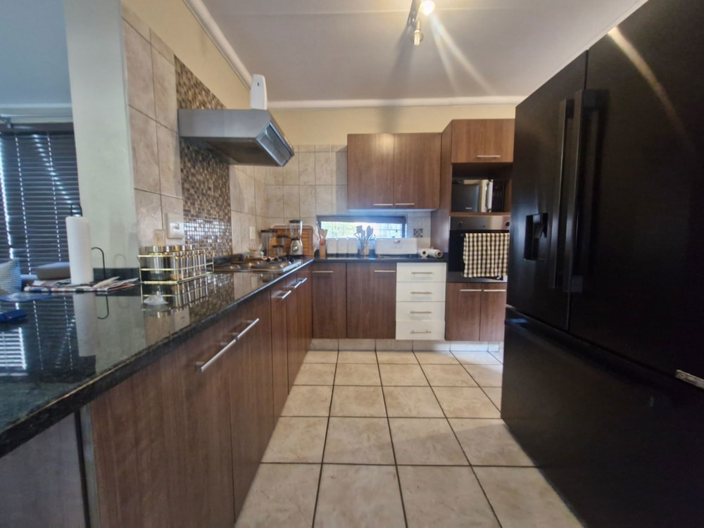 House sold in Waterval East - 1RU1683172 House sold in Waterval East - 1RU1683172