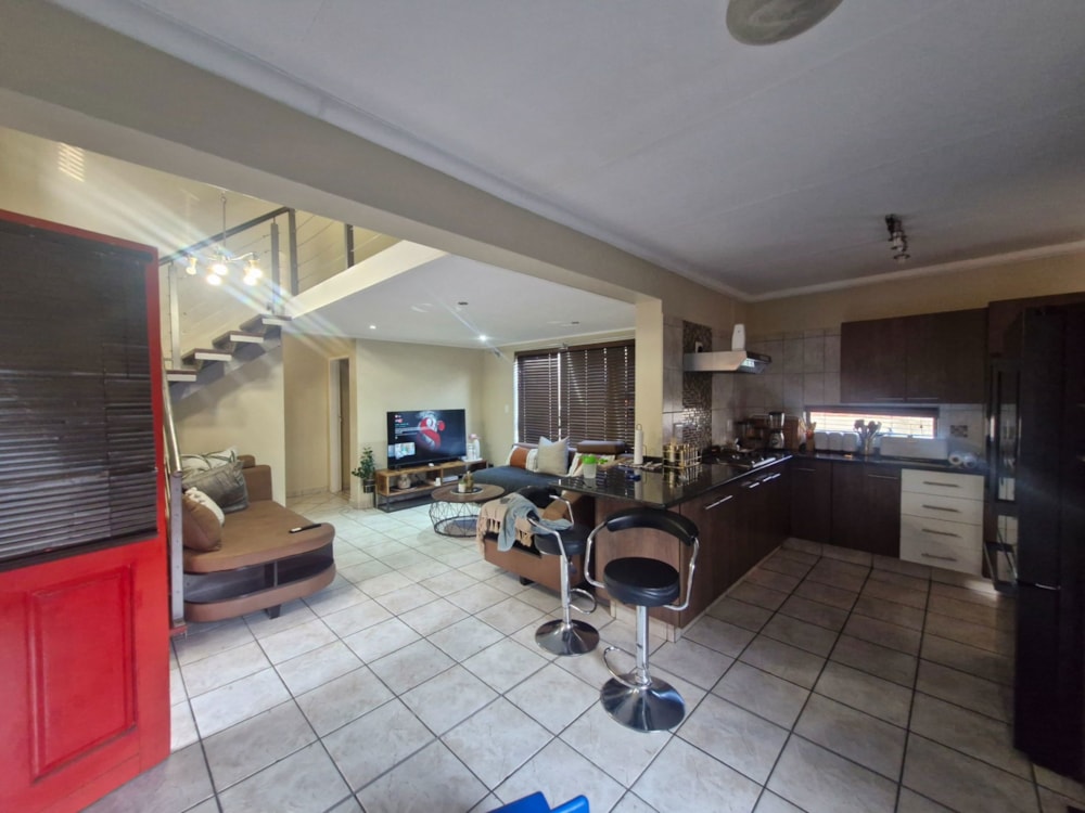 House sold in Waterval East - 1RU1683172 House sold in Waterval East - 1RU1683172