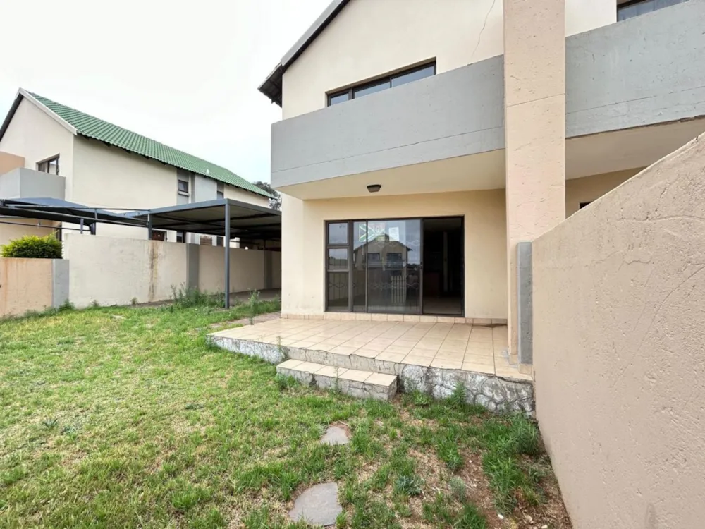 Security complex home for sale in Tasbet Park Ext 1 - 1WD1682368 Security complex home for sale in Tasbet Park Ext 1 - 1WD1682368