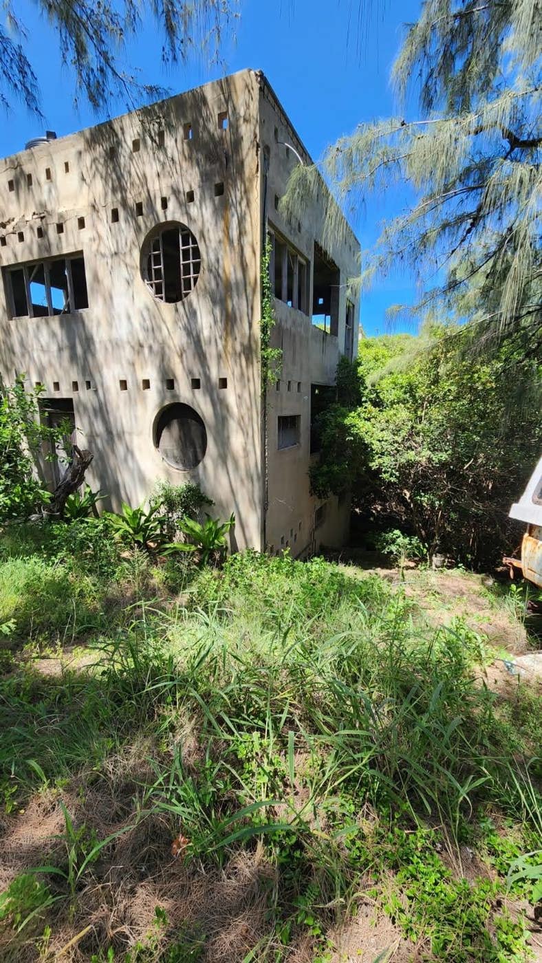 House for sale in Praia do Tofo, Mozambique - 3MQ1682457