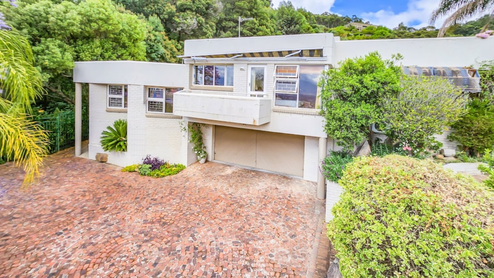 Double-storey house sold in Paarl - VLV1682502 Double-storey house sold in Paarl - VLV1682502