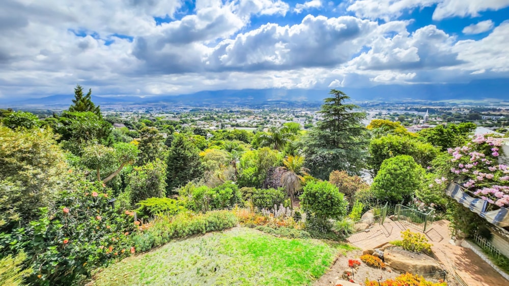 Double-storey house sold in Paarl - VLV1682502 Double-storey house sold in Paarl - VLV1682502