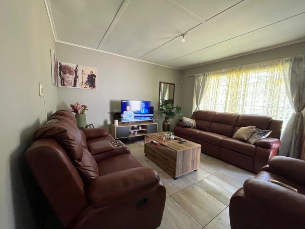 House for sale in Vanderbijlpark CW 1 - 1VT1682887 House for sale in Vanderbijlpark CW 1 - 1VT1682887