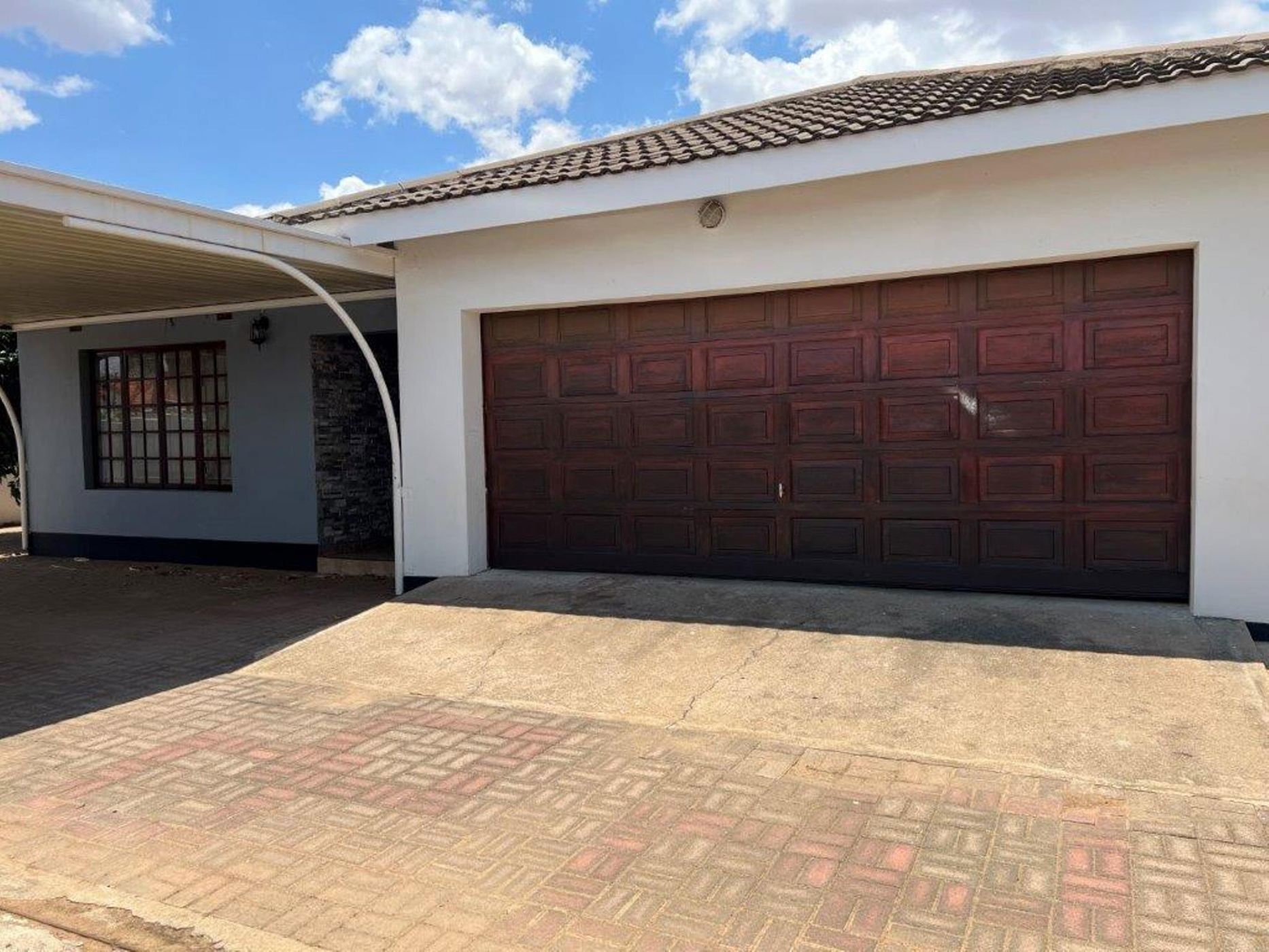 House sold in Block 8, Botswana - 3BO1682818