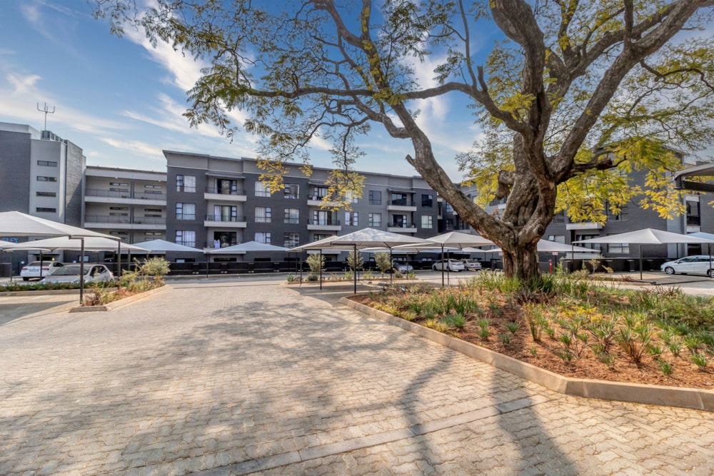 Apartment for sale in Waverley, Johannesburg - HP1682930 Apartment for sale in Waverley, Johannesburg - HP1682930