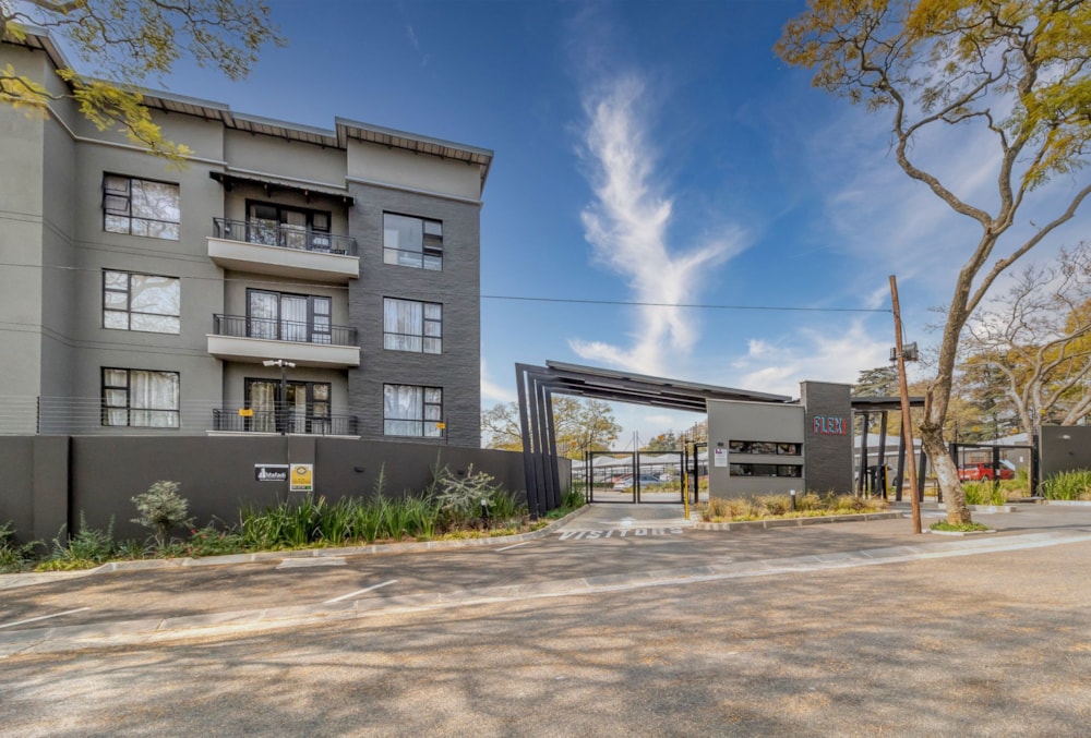 Apartment for sale in Waverley, Johannesburg - HP1682930 Apartment for sale in Waverley, Johannesburg - HP1682930