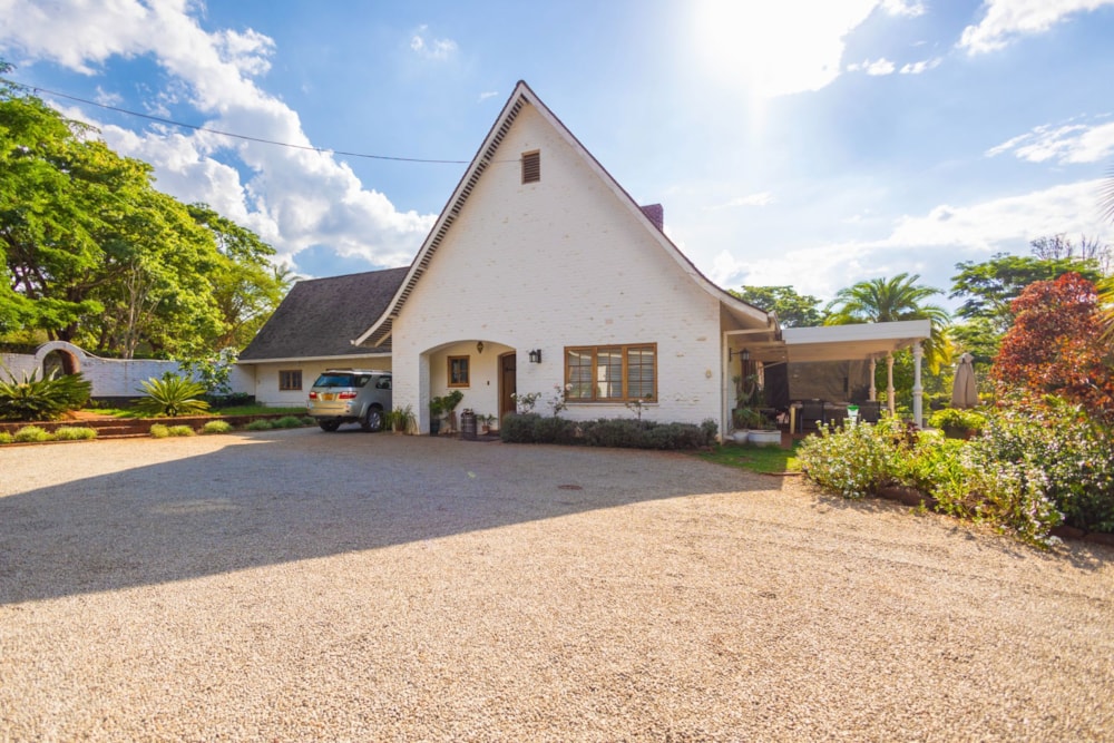 House for sale in Chisipite, Zimbabwe - 3ZB1682968