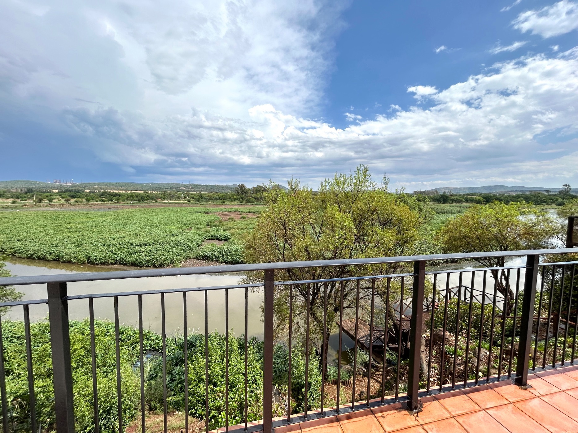 Security complex home for sale in Ile du Lac - 1HR1683187