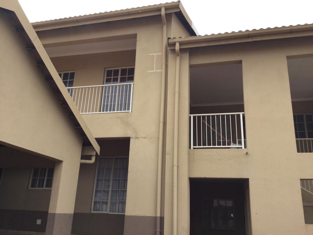 Security complex home for sale in Del Judor - 1WD1683069