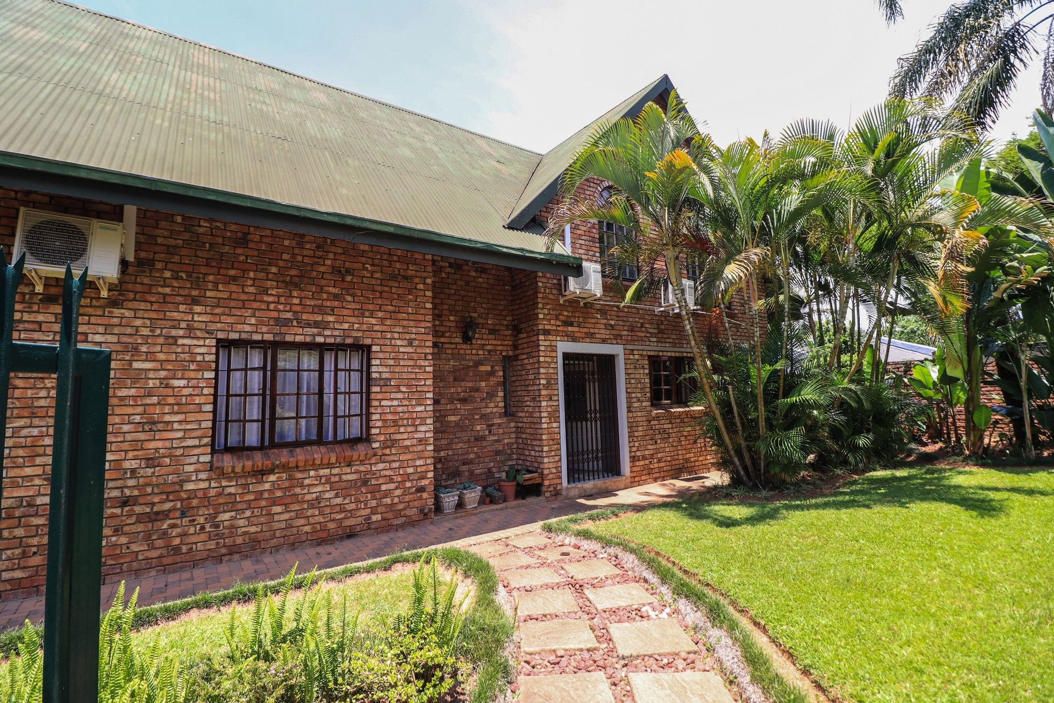 House for sale in White River - 1WR1683254