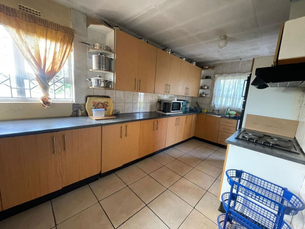 House sold in Northcrest - 1MH1683118 House sold in Northcrest - 1MH1683118