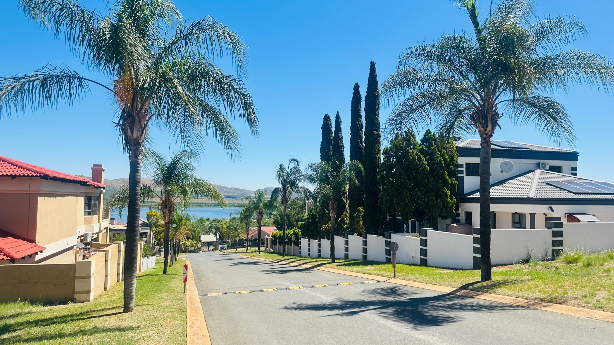 Residential vacant land for sale in Kosmos Ridge - 1HR1683128