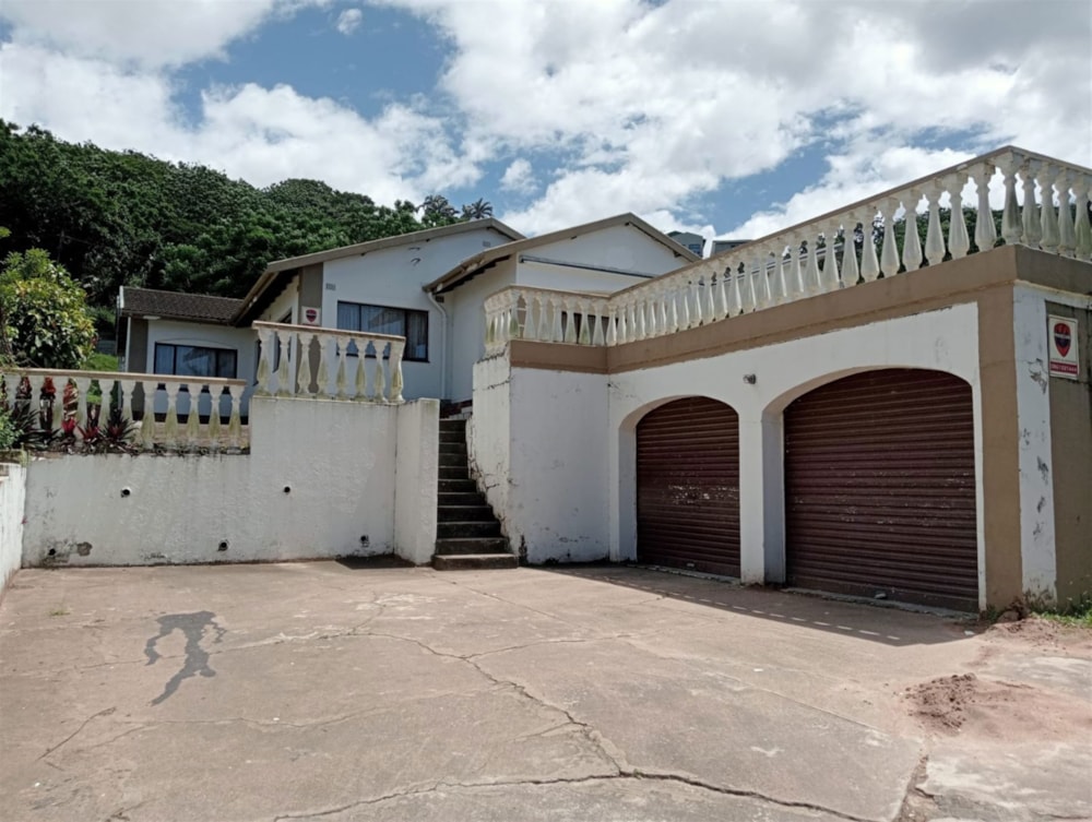 House for sale in Chatsworth, KwaZulu-Natal - 1WP1683173