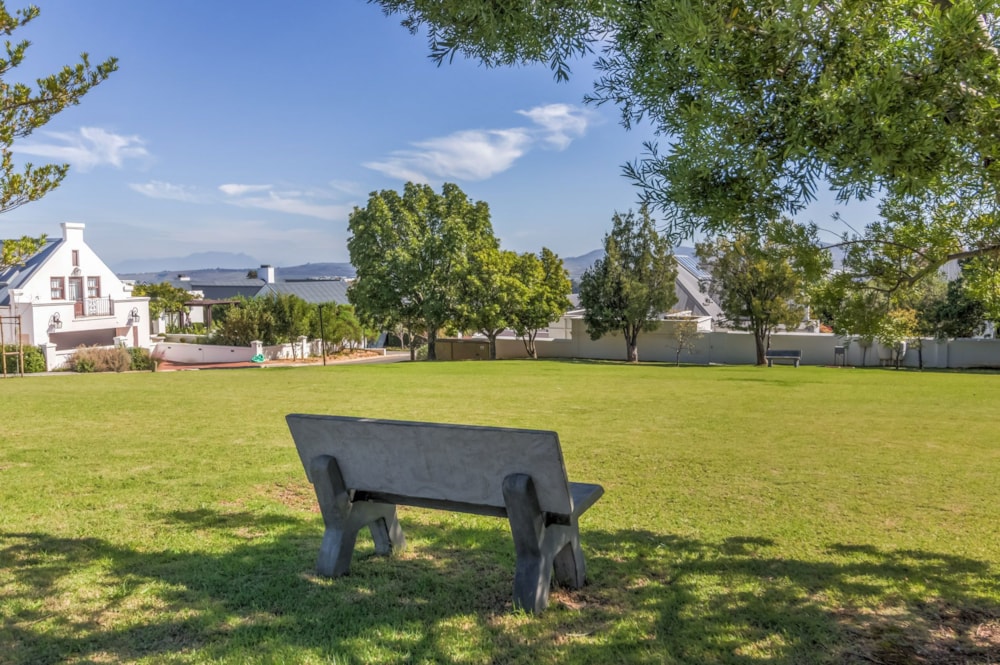 Residential vacant land for sale in Paradyskloof - ST1683209 Residential vacant land for sale in Paradyskloof - ST1683209