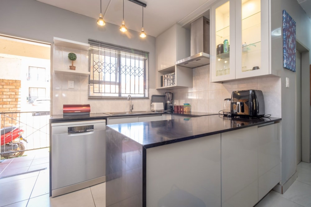 Townhouse sold in Grobler Park - RDT1683255 Townhouse sold in Grobler Park - RDT1683255