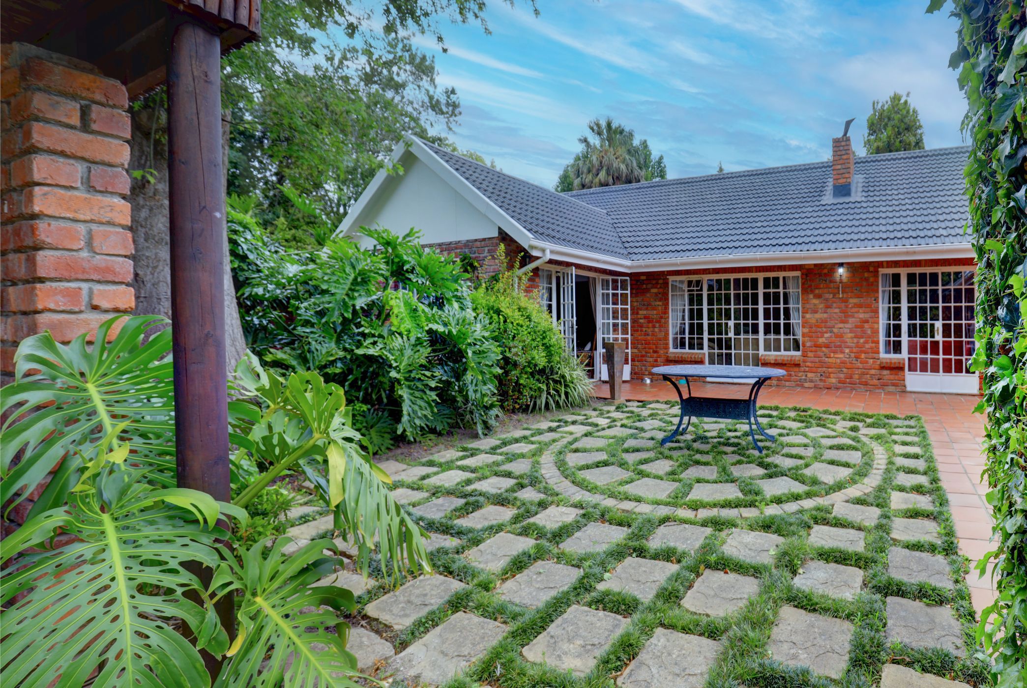 House sold in Heatherlands - GEO1682464