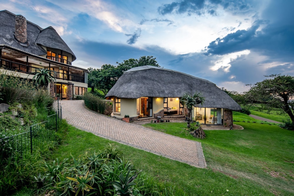 Security estate home for sale in Phezulu Estate - 1KF1713730 Security estate home for sale in Phezulu Estate - 1KF1713730