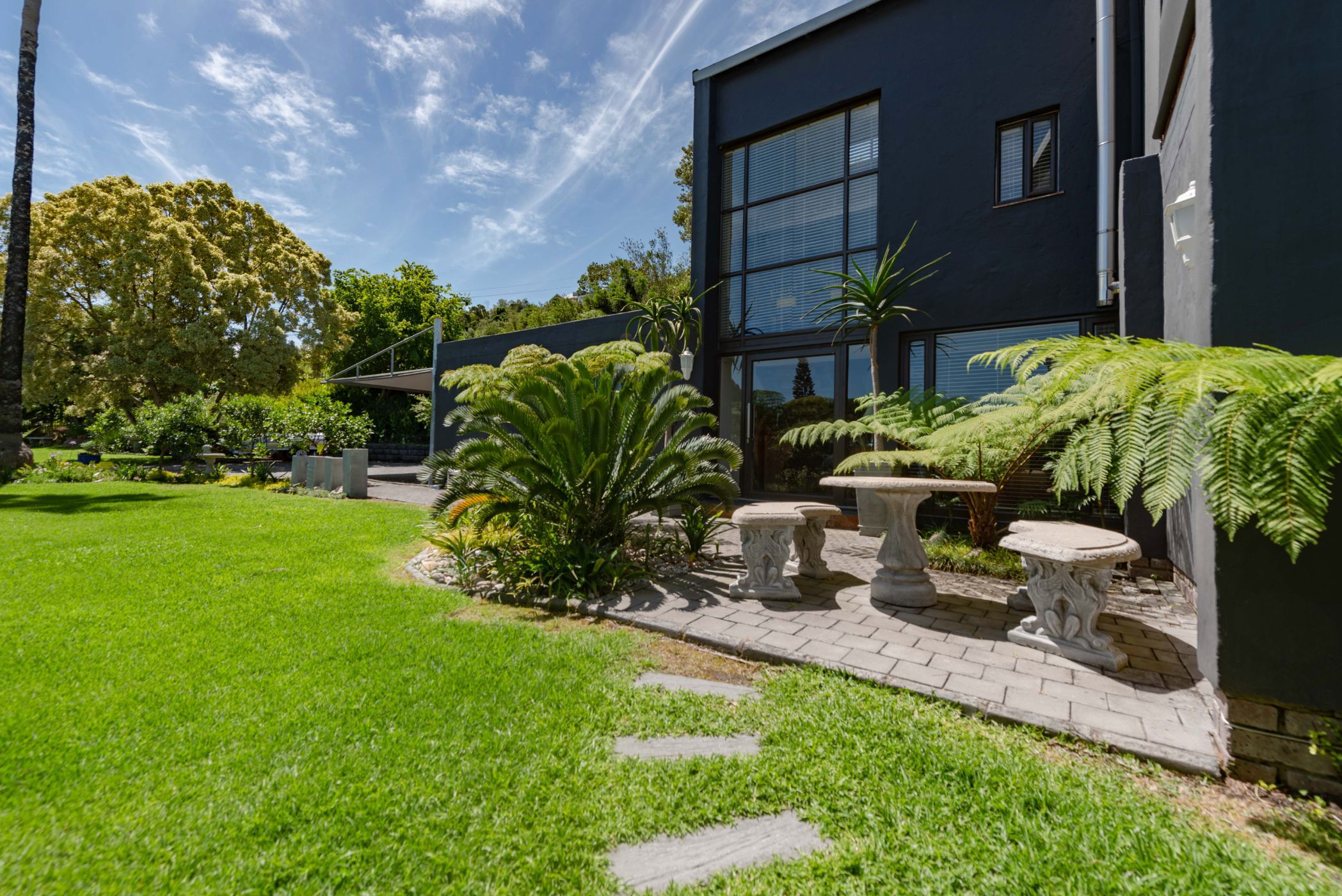 House for sale in Paradise, Knysna - 1KG1681061