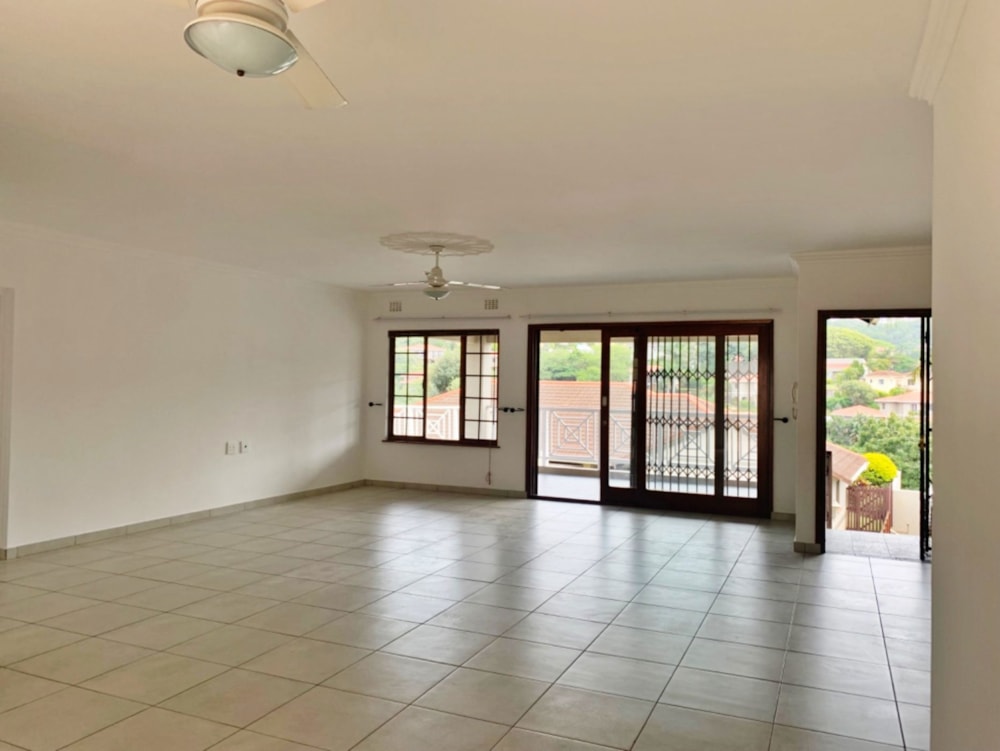 Townhouse let in La Lucia - 1ND1680738 Townhouse let in La Lucia - 1ND1680738