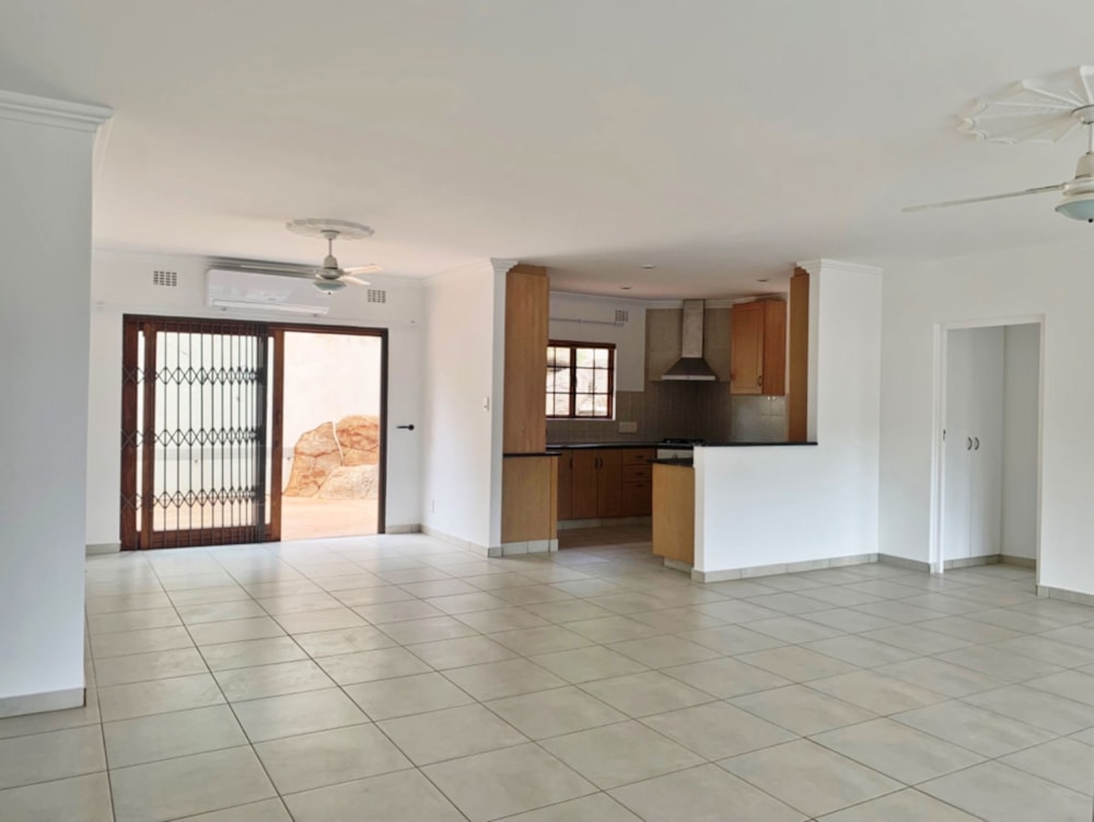 Townhouse let in La Lucia - 1ND1680738 Townhouse let in La Lucia - 1ND1680738