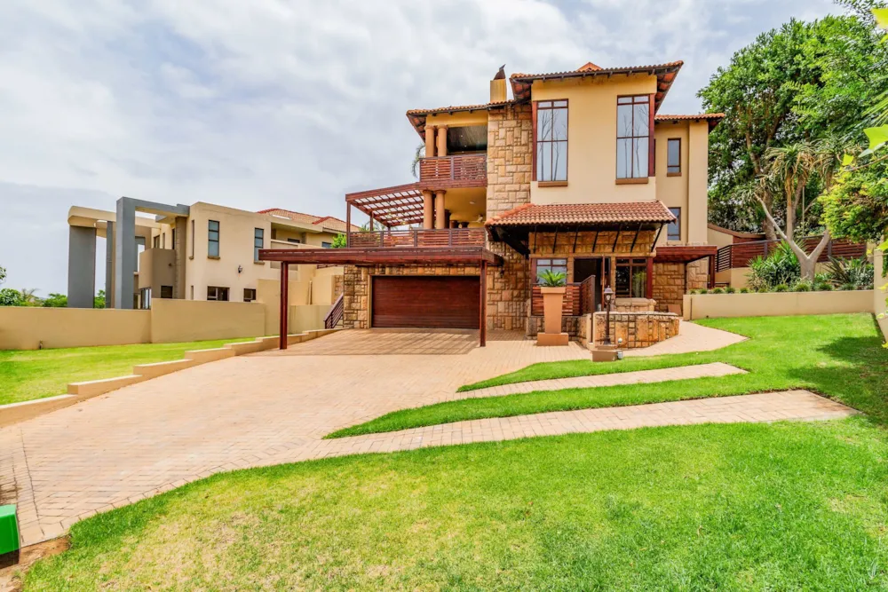 Security estate home for sale in Birdwood - 1HR1680371 Security estate home for sale in Birdwood - 1HR1680371