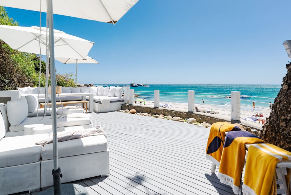 Beach bungalow sold in Clifton - AS1682364