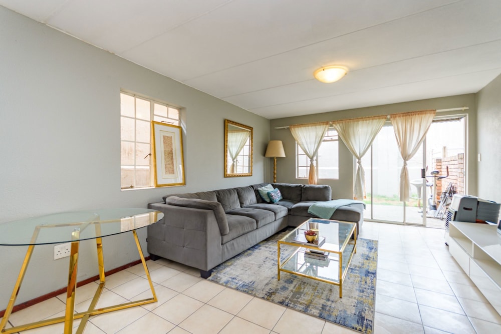 Security complex home sold in Edleen - KTP1680815 Security complex home sold in Edleen - KTP1680815