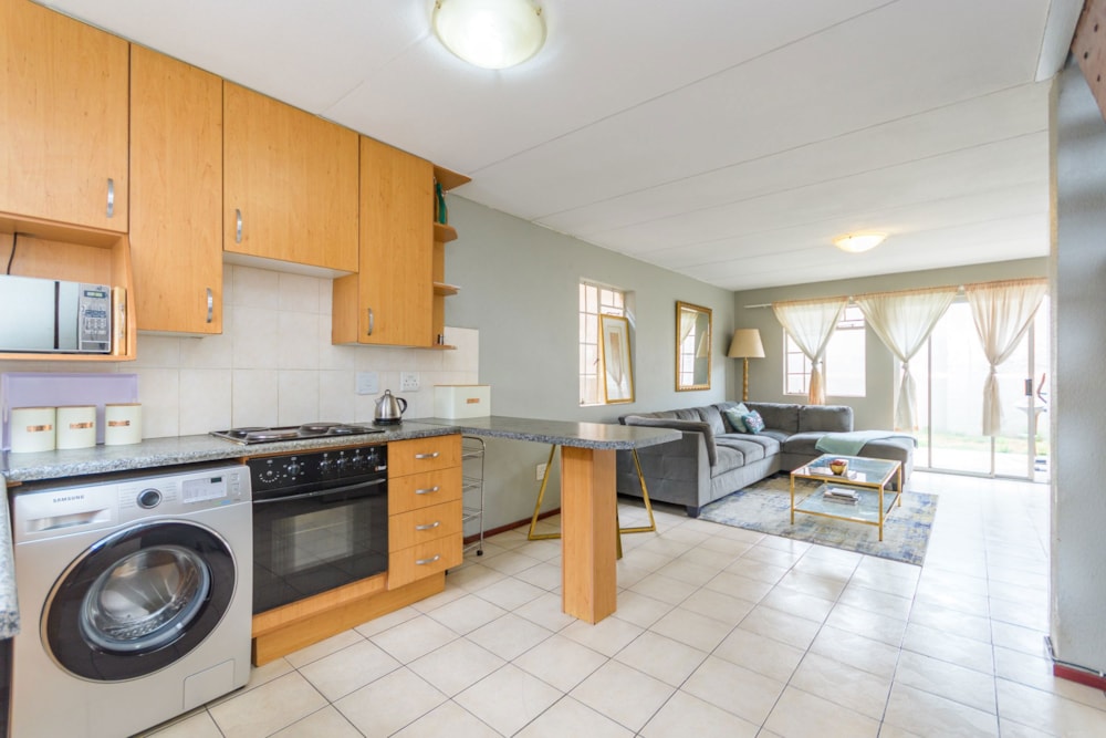 Security complex home sold in Edleen - KTP1680815 Security complex home sold in Edleen - KTP1680815