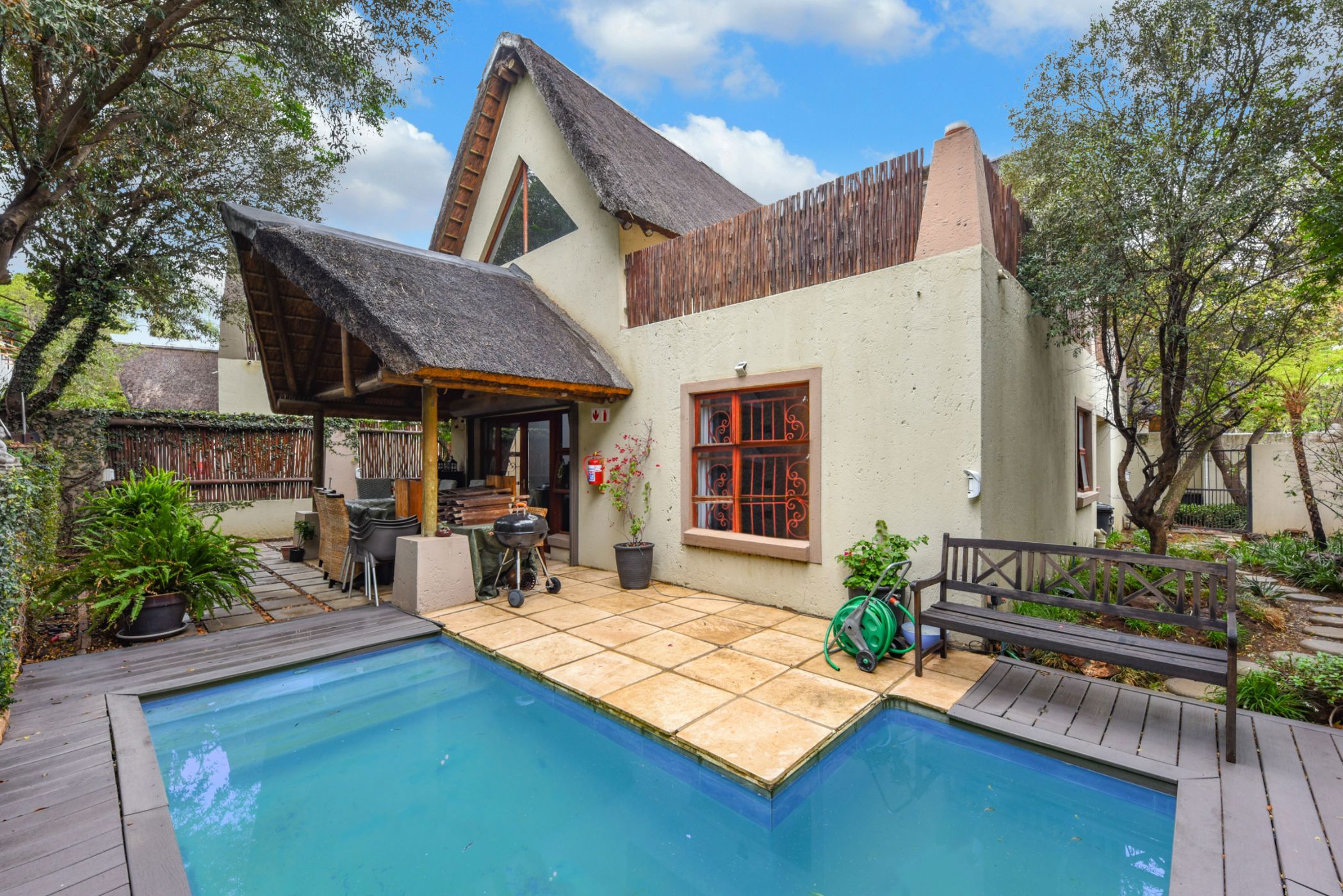 Townhouse for sale in Craigavon - FW1709816