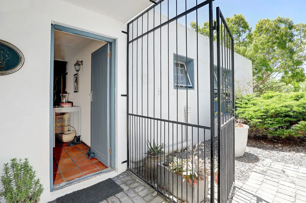 House let in Nerina - NSL1747103 House let in Nerina - NSL1747103