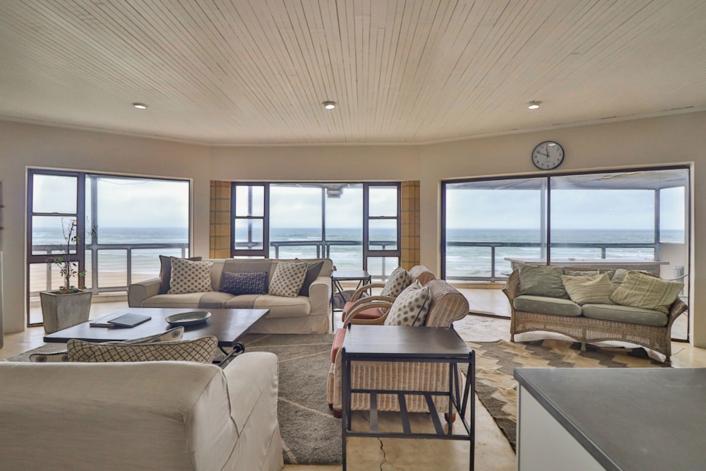 House for sale in Wave Crest - 1JF1683477