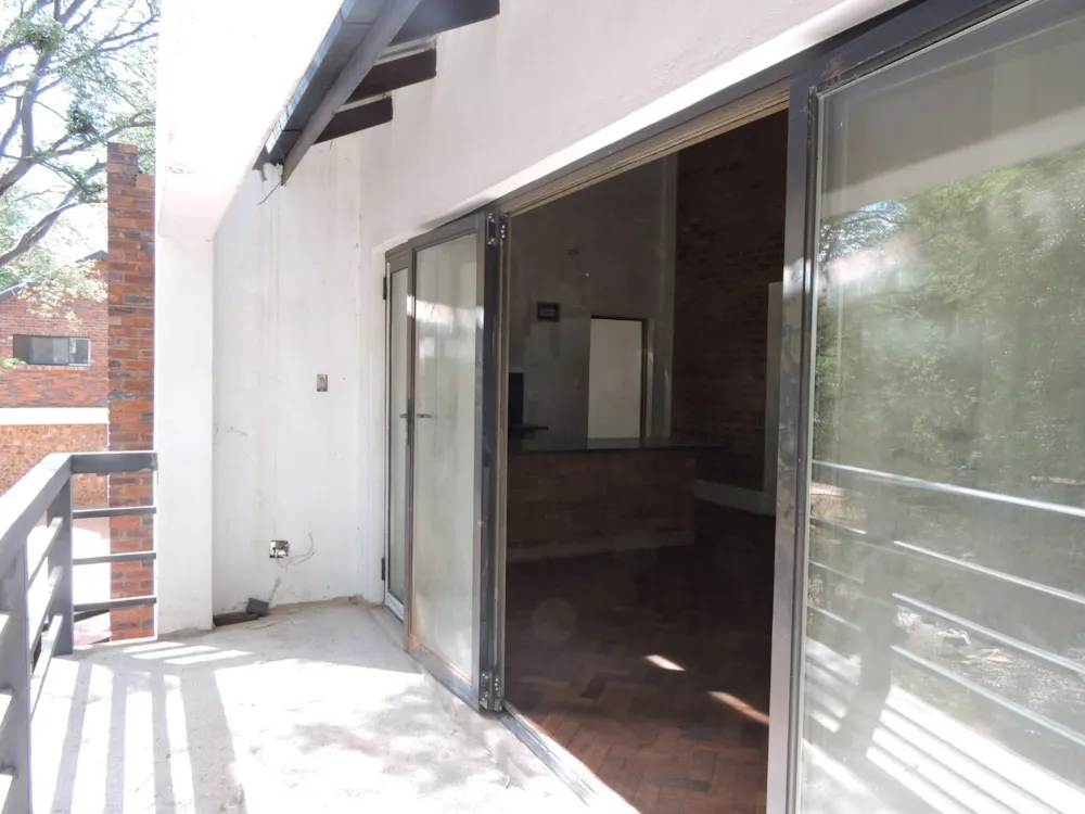 Double-storey house for sale in Buffelshoek - 1RU1679983 Double-storey house for sale in Buffelshoek - 1RU1679983