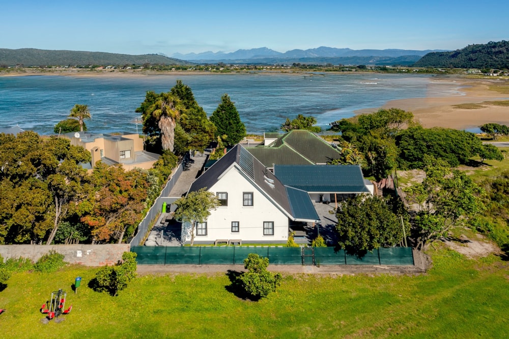 House for sale in Central, Sedgefield - 1SH1680736