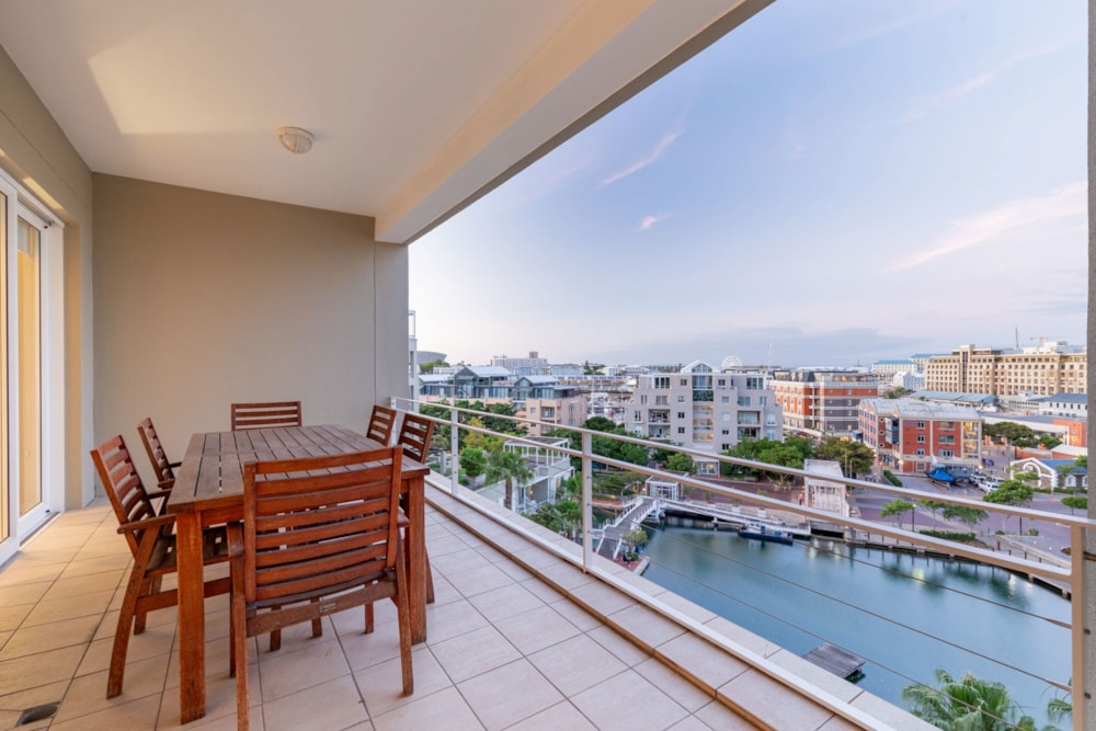 Apartment sold in Waterfront, Cape Town - AS1682140