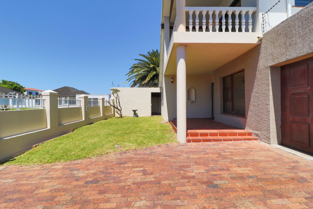House sold in Penlyn Estate - 1AH1681521