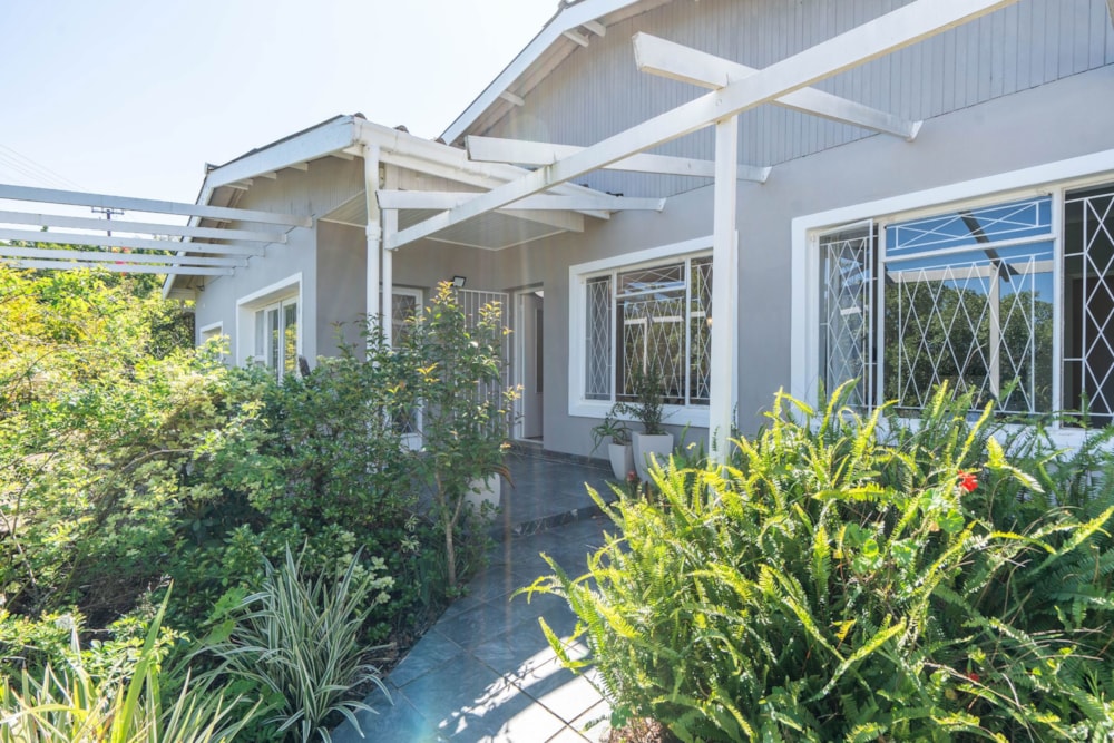 House sold in West Hill, Grahamstown, Makhanda - 1GC1680002 House sold in West Hill, Grahamstown, Makhanda - 1GC1680002