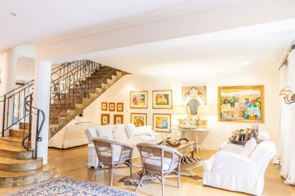 Residential complex for sale in Morningside, Durban - 1DA1681574 Residential complex for sale in Morningside, Durban - 1DA1681574