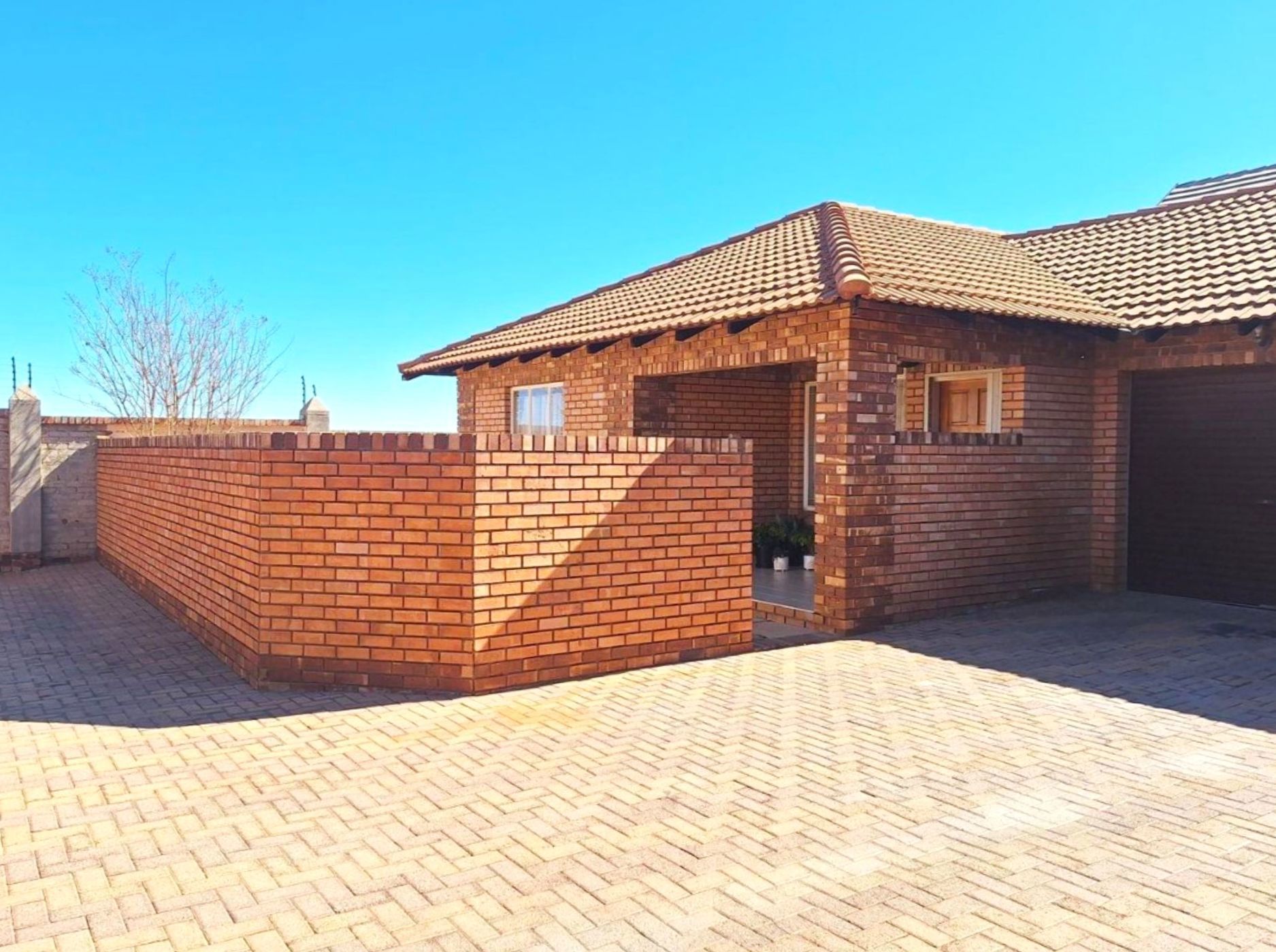 Townhouse for sale in Bendor Park - 1PS1680309