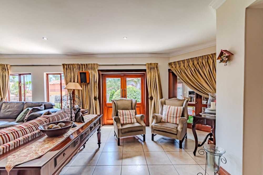 Double-storey house for sale in Mooikloof Gardens - PT1681501 Double-storey house for sale in Mooikloof Gardens - PT1681501