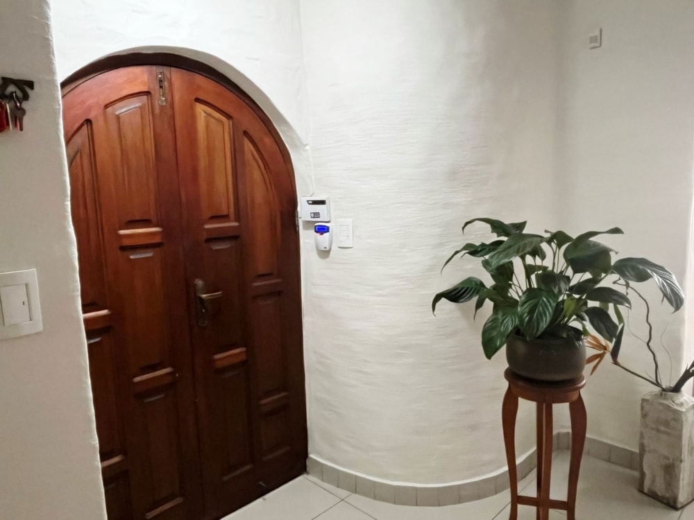 House for sale in uMhlanga Rocks - 1ND1680928 House for sale in uMhlanga Rocks - 1ND1680928