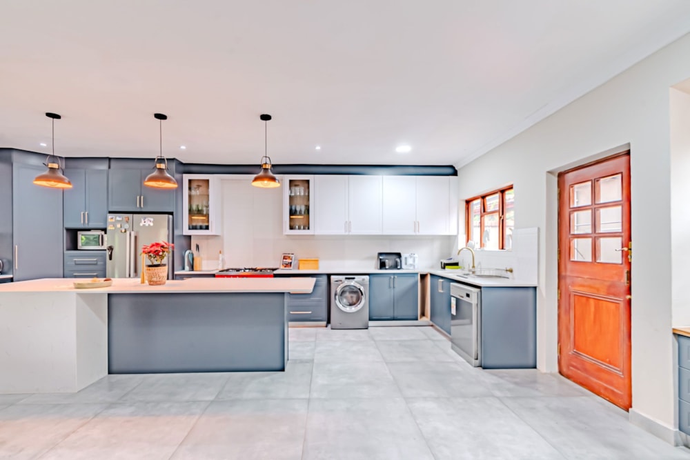 House let in Silver Lakes Golf Estate - PTL1691471 House let in Silver Lakes Golf Estate - PTL1691471