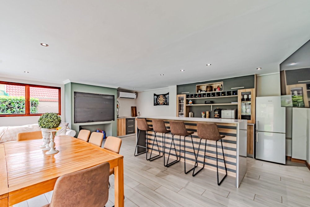 House let in Silver Lakes Golf Estate - PTL1691471 House let in Silver Lakes Golf Estate - PTL1691471