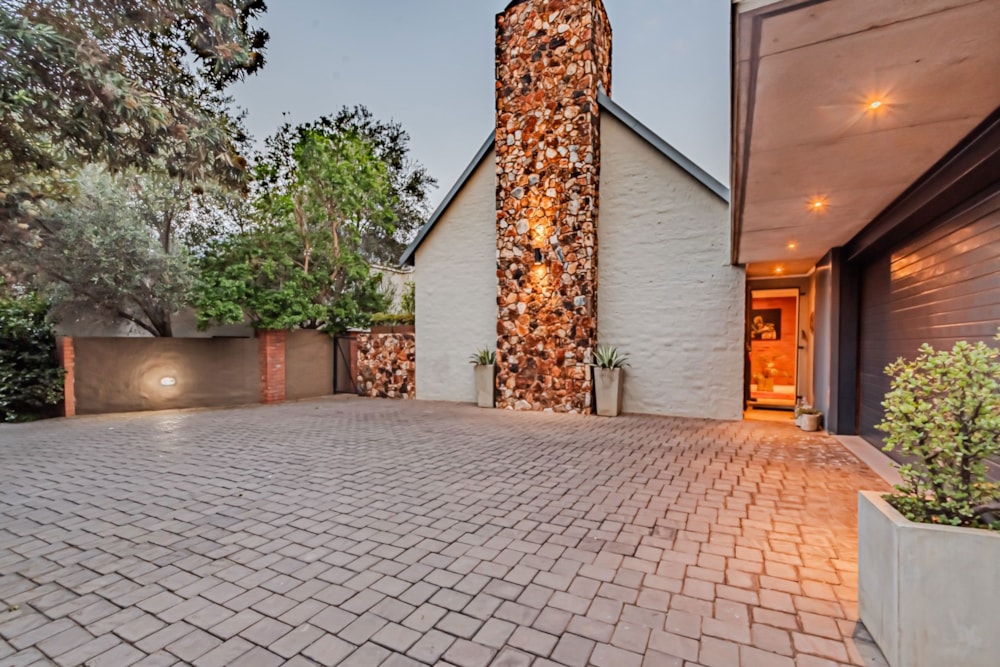 House for sale in Southdowns Estate - CN1730169