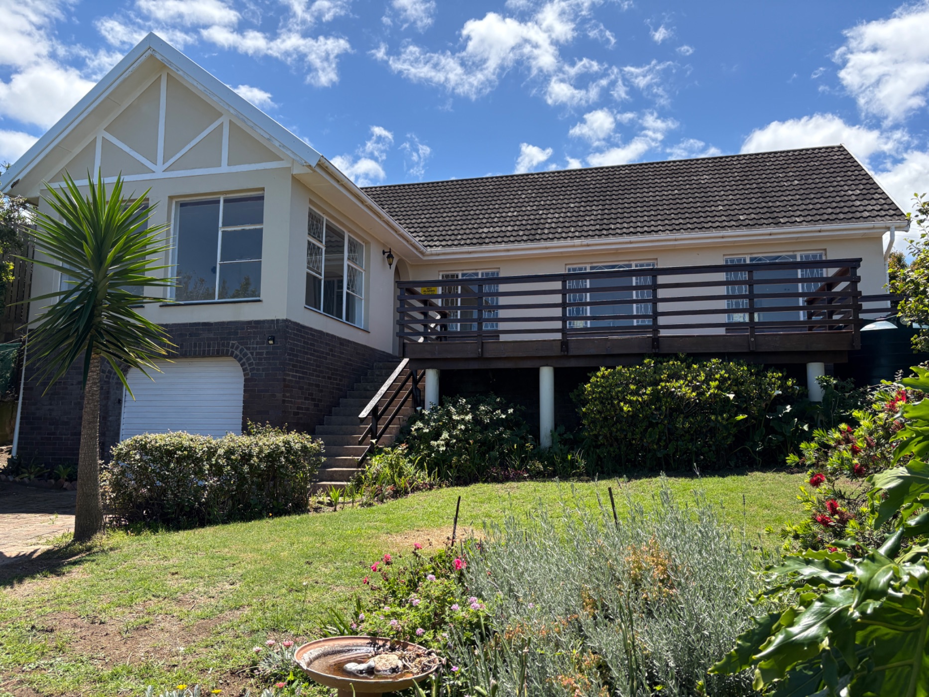 House for sale in East Bank - 1PF1680526