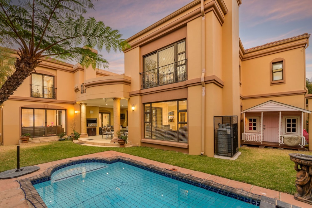 Security estate home for sale in Morningside, Sandton - HP1682749 Security estate home for sale in Morningside, Sandton - HP1682749