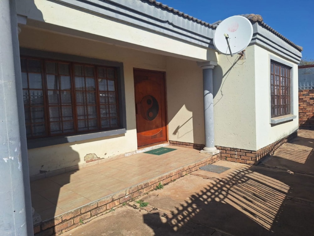 House for sale in Soshanguve - PT1663248 House for sale in Soshanguve - PT1663248