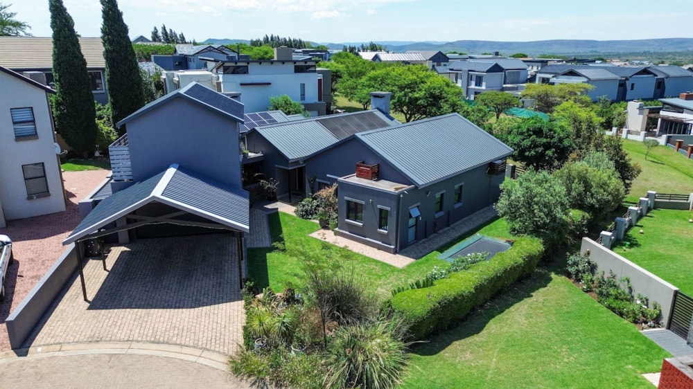 House sold in Copperleaf - 1CU1682974 House sold in Copperleaf - 1CU1682974