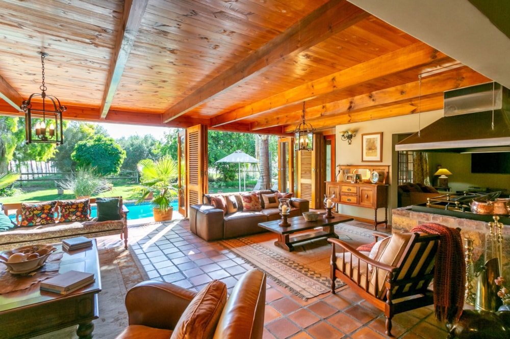 House for sale in Wesbank, Oudtshoorn - 1OU1683757 House for sale in Wesbank, Oudtshoorn - 1OU1683757