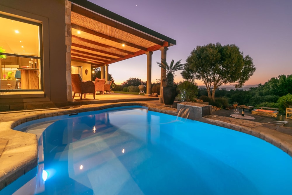 House for sale in Pezula Golf Estate - 1KG1674905